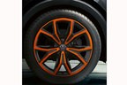 フォルクスワーゲン 新型T-Cross「T-Cross TSI Style」（デザインパッケージ：オレンジ）18インチアルミホイール：オレンジ[2021年3月2日発売]