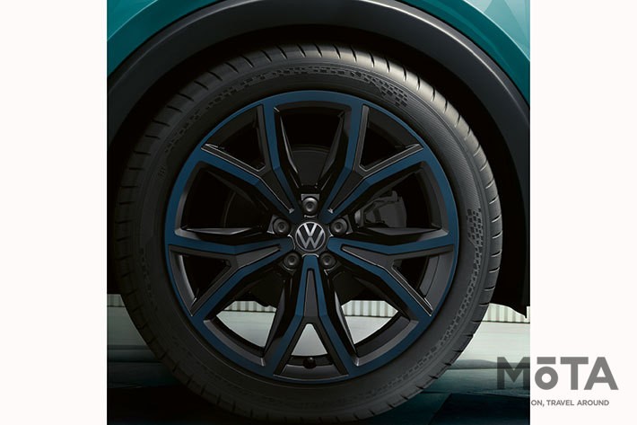 フォルクスワーゲン 新型T-Cross「T-Cross TSI Style」（デザインパッケージ：グリーン）18インチアルミホイール：グリーン[2021年3月2日発売]