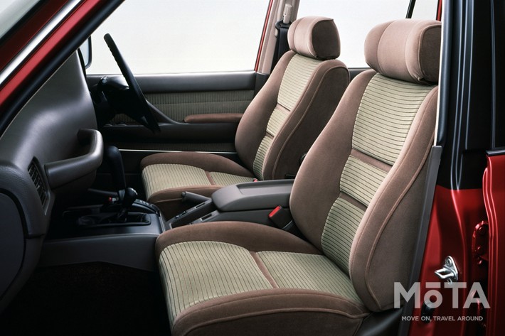 トヨタ ランドクルーザー（80系）