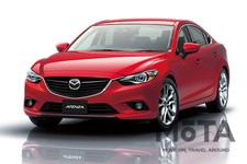 新世代デザインとしてマツダが掲げた「魂動（こどう）デザイン」の象徴となるカラーは何かという名目のもと、ソウルレッドの開発が始まる。 色表現の試行錯誤や量産行程の問題など5年にも及ぶ開発期間を経て「ソウルレッドプレミアムクリスタルメタリック」として2012年発売の3代目アテンザに初採用された。