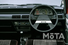 日産 マーチ（初代）
