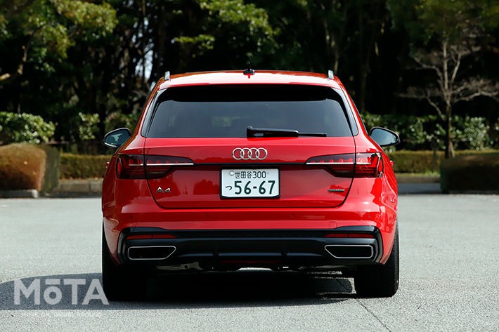 アウディ A4アバント 40 TDI クワトロ Sライン[ボディカラー：タンゴレッドメタリック（2021年1月7日発売／B9系・マイナーチェンジモデル）]