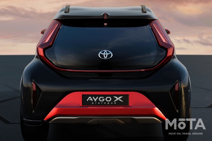 トヨタ 新型アイゴXプロローグ