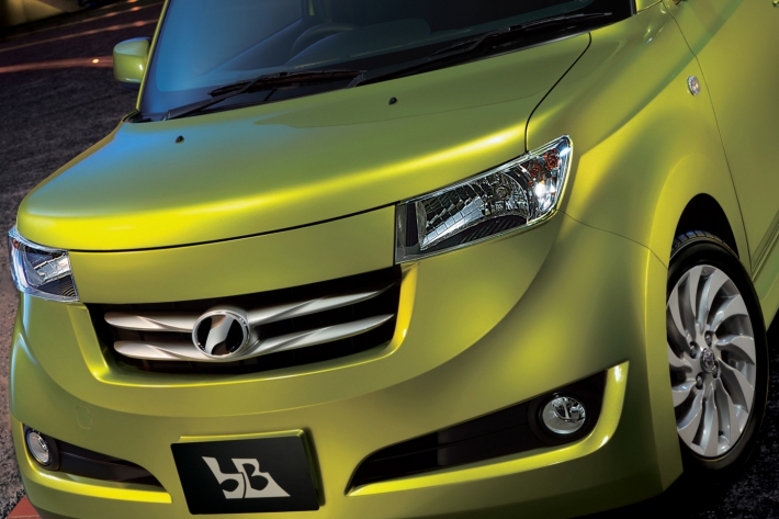 トヨタBBの右フロントドアホワイト フロントドア スピーカー付き