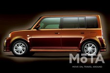 マジョーラとは、光の当たり方によって色が変化する特殊塗料だ。 当時、保守的なイメージのあるトヨタ車で、特別仕様車とはいえ、かなり派手な印象を与えるマジョーラを採用したのは画期的なことだった。