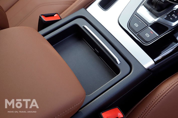 アウディ 新型Q5 40TDI クワトロ アドバンスト