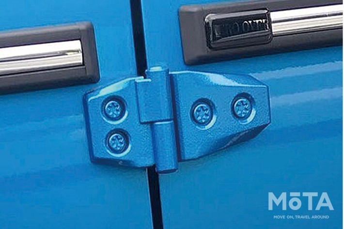 AERO OVER（k-factory）[スズキ ジムニー カスタム特集]