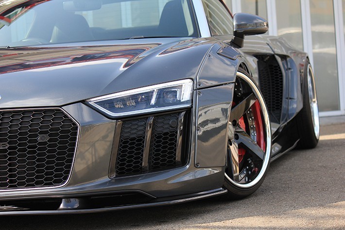 カスタムカー紹介 アウディ R8スパイダー ニューイング 画像ギャラリー No 13 車のパーツ カー用品などオススメの車 カスタム情報をご紹介 Mota