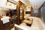 エアストリーム「Globetrotter 23FB/Twin」（1639万円・消費税込）[AIRSTREAM JAPAN（エアストリームジャパン）]