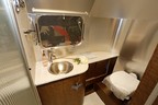 エアストリーム「Globetrotter 23FB/Twin」（1639万円・消費税込）[AIRSTREAM JAPAN（エアストリームジャパン）]