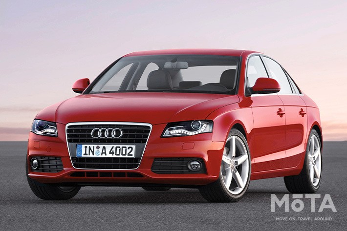 アウディ A4(2007年式)