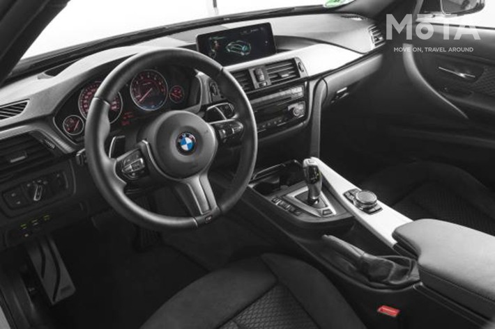 BMW 330e iパフォーマンス Mスポーツ（PHEV：プラグインハイブリッドモデル）[F30型／2017年モデル]
