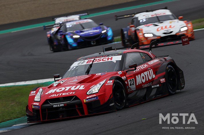 MOTUL AUTECH GT-R