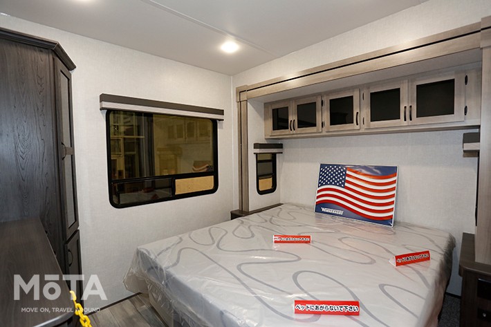 WINNEBAGO VOYAGE FIFTH WHEEL（ウィネベーゴ　ボヤージュ フィフスホイール）V3436FL（ウィネバゴ）[ジャパンキャンピングカーショー2021[2021年4月2日（金）～4月4日（日）／幕張メッセ（千葉県千葉市）]]