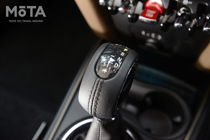 ミニ クロスオーバー