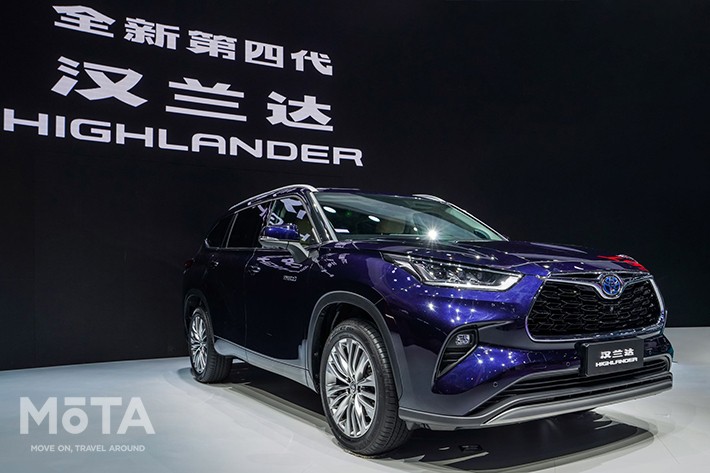 4代目「トヨタ ハイランダー」はRAV4やハリアーなどと共通のGA-Kプラットフォームを用いた兄弟車で、北米では2019年にデビュー済み