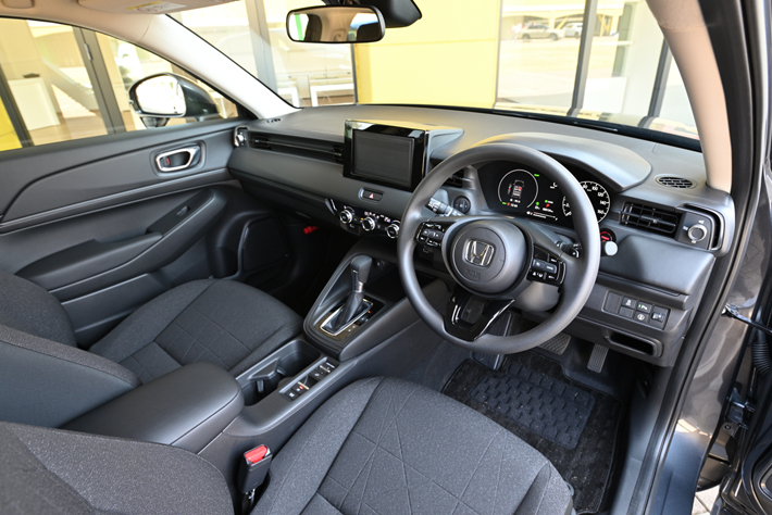 ホンダ 新型ヴェゼルはガチで買い その理由はもっと使いやすくなった車内とコネクテッド機能にあり 2 2 話題を先取り 新型車解説21 Mota ホンダ 新型ヴェゼルはガチで買い その理由はもっと使いやすくなった車内とコネクテッド機能にあり 2 2 話題を先取り 新型車解説21 Mota