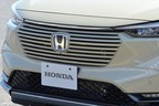 ホンダ  新型ヴェゼル e:HEV PLaY（イーエイチイーブイ）