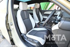 ホンダ  新型ヴェゼル e:HEV PLaY（イーエイチイーブイ）