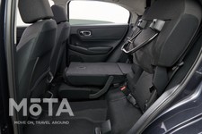 ホンダ 新型ヴェゼル 片側チップアップ[2021年4月22日（木）発表／4月23日（金）発売]