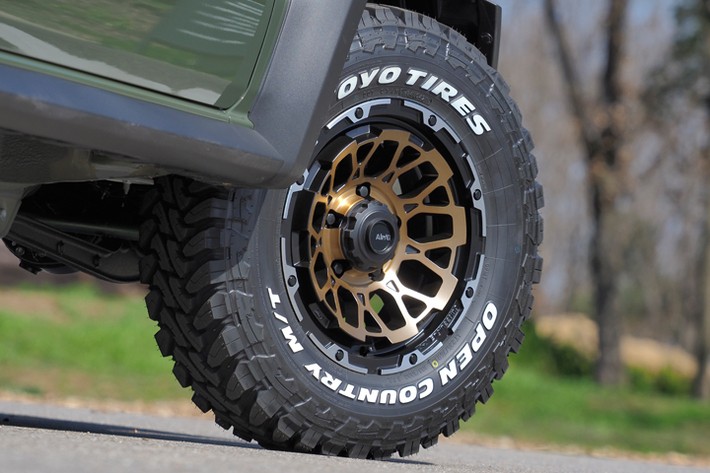 スズキ ジムニーシエラ（JB74）／4×4エンジニアリングサービス