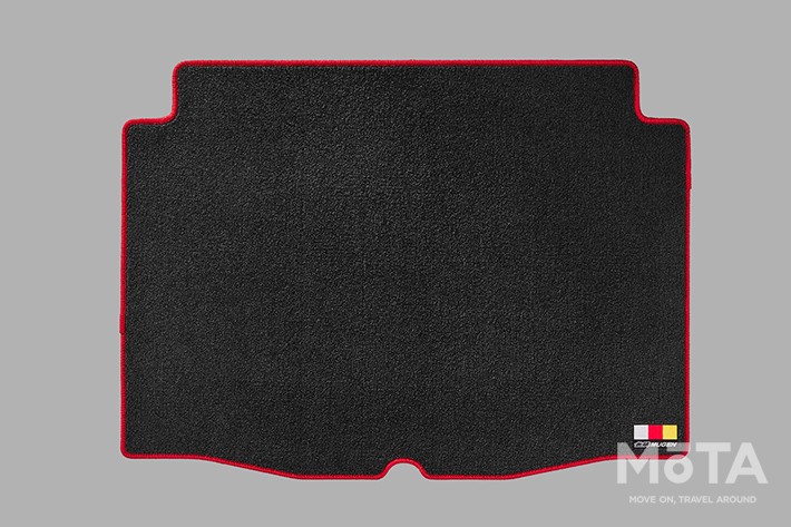 ホンダ 新型ヴェゼル用「無限」パーツ（Sports Luggage Mat_Black&Red）[2021年4月22日（木）発表]