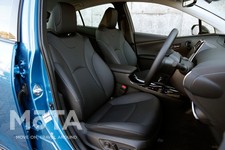 トヨタ 新型プリウス Aプレミアム “ツーリングセレクション”[2018年12月マイナーチェンジモデル]