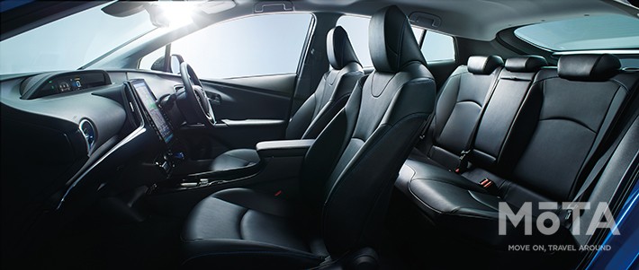 トヨタ 新型プリウス Aプレミアム “ツーリングセレクション”[2018年12月マイナーチェンジモデル]