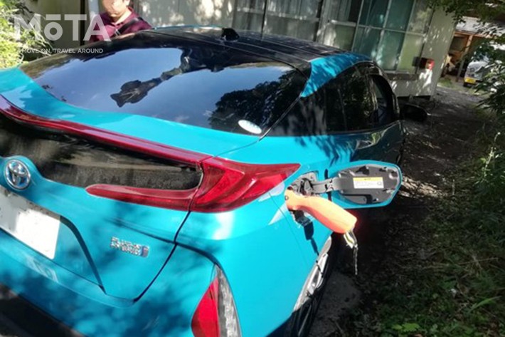 トヨタ 新型プリウスPHV