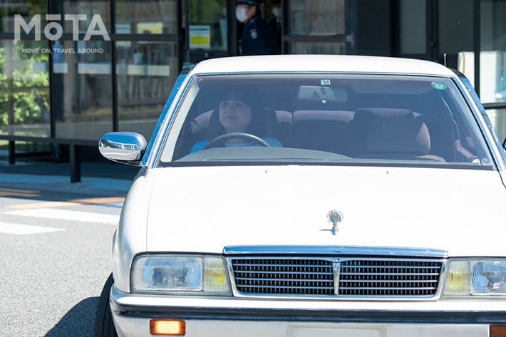 女優・伊藤かずえさんの愛車「日産 シーマ」（FPY31型・初代）がレストアのため入庫[2021年4月26日（月）／オーテックジャパン（神奈川県茅ケ崎市）]