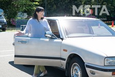 女優・伊藤かずえさんの愛車「日産 シーマ」（FPY31型・初代）がレストアのため入庫[2021年4月26日（月）／オーテックジャパン（神奈川県茅ケ崎市）]