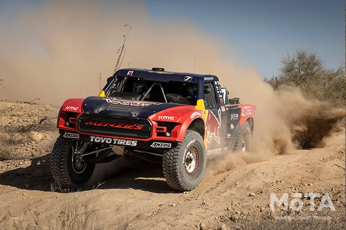 トーヨータイヤ OPEN COUNTRY装着車両が総合優勝！オフロードレースSCOREシリーズ初戦「San Felipe 250」
