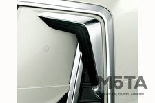 トヨタ 新型アルファード 専用カスタマイズアイテム「シグネチャーイルミブレード」（消灯時）[トヨタカスタマイジング＆ディベロップメント（モデリスタ）／2019年12月18日一部改良]