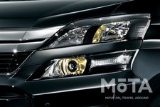 トヨタ 初代ヴェルファイア 特別仕様車「GOLDEN EYES II」[2013年10月31日発売]