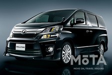 トヨタ 初代ヴェルファイア 特別仕様車「GOLDEN EYES II」[2013年10月31日発売]