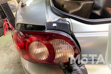 テールランプ外し