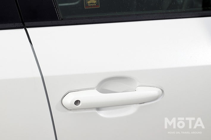 「ミツオカ バディ 20ST」（2WD・2リッターガソリン）[オプション装着車]