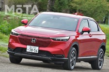 新型ヴェゼル購入者の9割が選ぶハイブリッド、しかし30万円以上