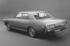 日産 セドリック（230型） 4ドアセダン 2000GL[1972年式]