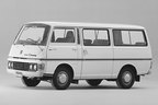 日産 キャラバン（初代E20型） ディーゼル 10人乗り DX[1978年式]
