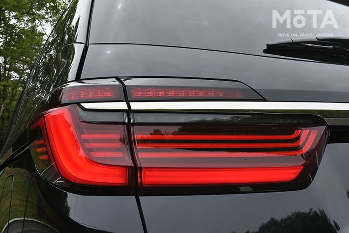 ホンダ 新型オデッセイ e:HEV ABSOLUTE EX（FF）[2020年11月6日発売]