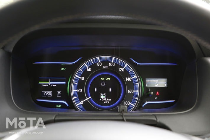 ホンダ オデッセイ HYBRID ABSOLUTE EX Honda SENSING（SPORT HYBRID i-MMD）[2017年11月マイナーチェンジモデル]