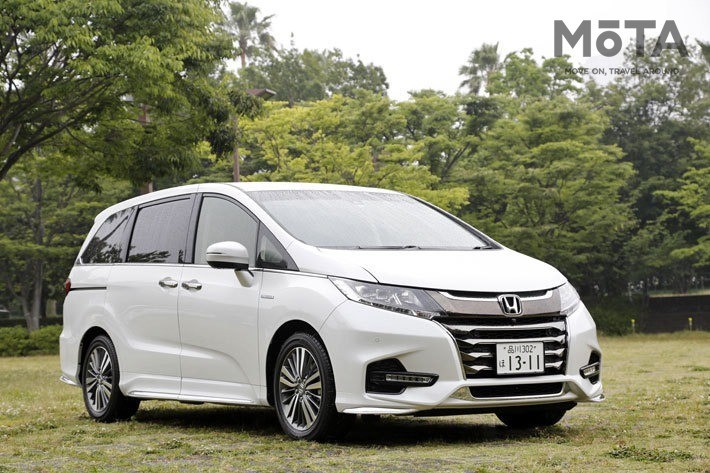 ホンダ オデッセイ 新旧比較 ほぼモデルチェンジ 注目したいのは 目や触感で常に上質さを楽しめるよう工夫された内装デザインだ 徹底比較 人気新型車 比較21年 Mota ホンダ オデッセイ 新旧比較 ほぼモデルチェンジ 注目したいのは 目や触感で常に上質さを楽しめるよう工夫された内装デザインだ 徹底比較 人気新型車 比較21年 Mota
