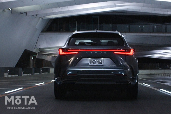 世界初公開！ レクサスから発表された新型「NX」のカラー