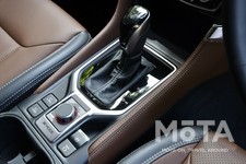 スバル 新型フォレスター