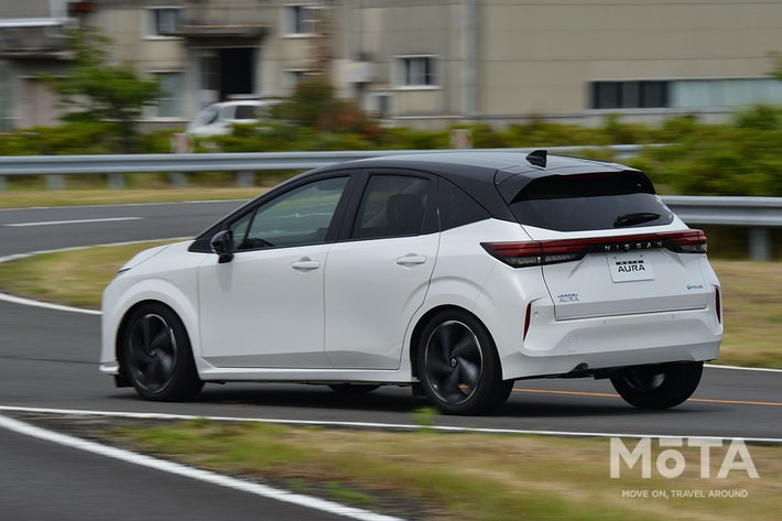 日産 新型 ノート オーラ