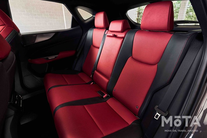 Lexus ジュニアシート 黒と赤 美品】 レクサス 純正 チャイルドシート ジュニアシート｜Yahoo