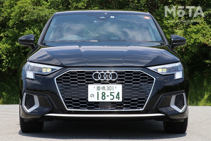 アウディ 新型A3 セダン 1st edition（ボディカラー：ミトスブラックメタリック）［2021年5月18日発売］