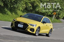 アウディ 新型S3 スポーツバック 1st edition（ボディカラー：パイソンイエローメタリック）［2021年5月18日発売］