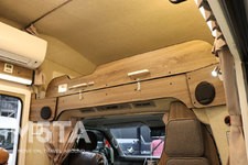 Funluce（ファンルーチェ）キャンピングカー（トヨタ ハイエースベースの「キャブコン」型キャンピングカー）【東京キャンピングカーショー2021（2021年6月12日土曜日～13日日曜日：東京ビッグサイト青海展示棟）】